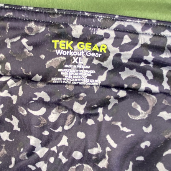 Leopard leggings - tek gear XL - Picture 2 of 3